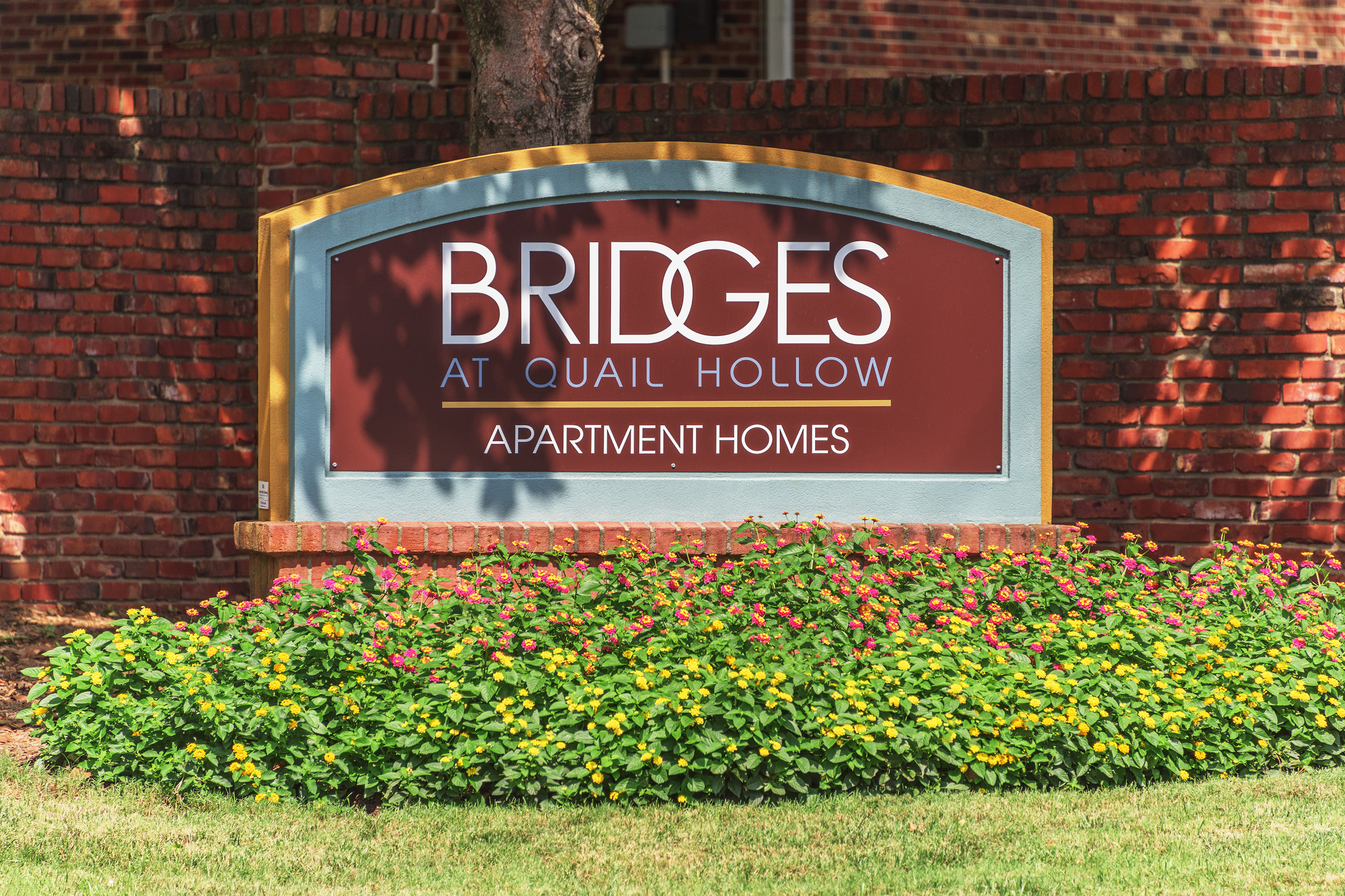 Bridges at Quail Hollow The Multifamily Advisory Group at Cushman